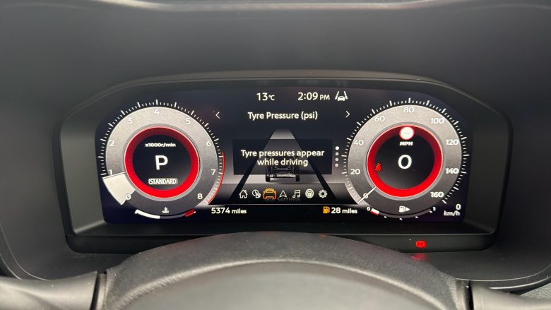 Nissan Juke 1.0 DiG-T N-Connecta 5dr DCT Petrol Hatchback